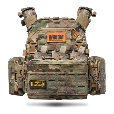 Ulepszony nosiciel płyt GHOST GEN5 z plackardem do AK/AR, z boczną ochroną balistyczną klasy 1. Kolor Multicam/MultiCam.