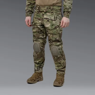 Комплект форми: убакс BattleSkin Regular та тактині штани Battlegear з наколіниками. Колір Мультикам