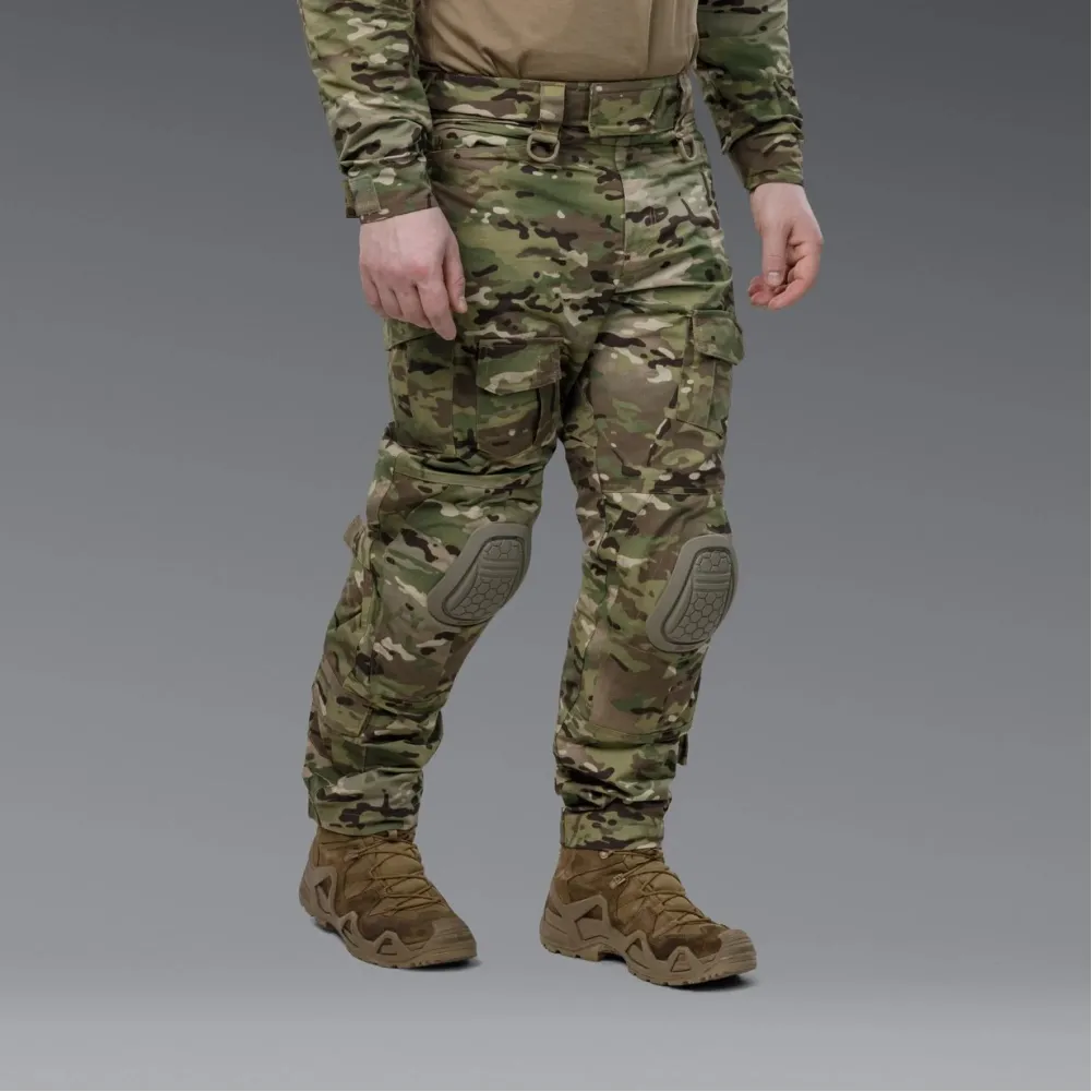 Комплект форми: убакс BattleSkin Regular та тактині штани Battlegear з наколіниками. Колір Мультикам