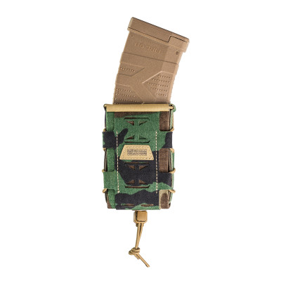 Set: Magazine Pouches (3 pcs) AK/AR Performance GII. Color: Multicam Woodland