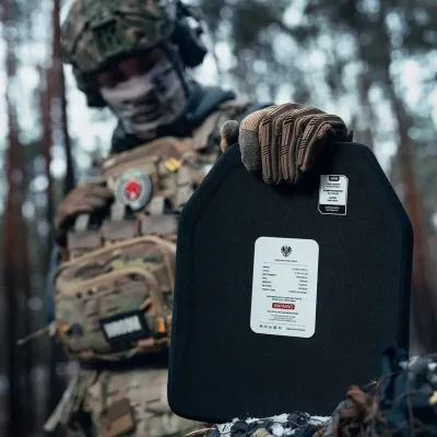 Pancerz ochronny Neptun Gen4 V1+ z RPS z ochroną balistyczną klasy 2, kolor pikselowy