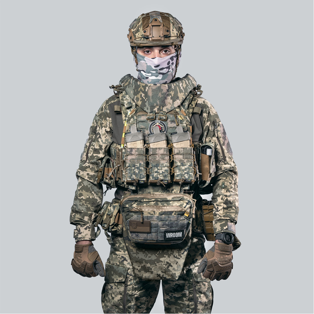 Бронежилет 6 класу "Ghost Gen4 V4+" з балістичним захистом 2 класу, системою швидкого скидання + 9 підсумків, колір піксель