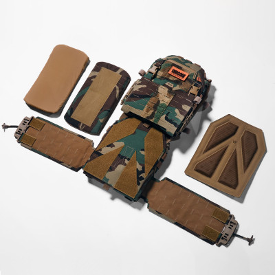 Improved Plate Carrier GHOST GEN5. Color Multicam Woodland