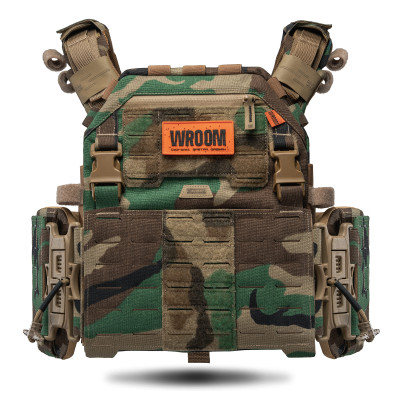 Improved Plate Carrier GHOST GEN5. Color Multicam Woodland
