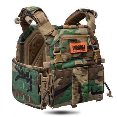 Improved Plate Carrier GHOST GEN5. Color Multicam Woodland