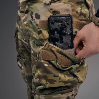 Бойові штани Wroom Combator GEN II під прихованні наколіники. Колір Multicam Twill USA
