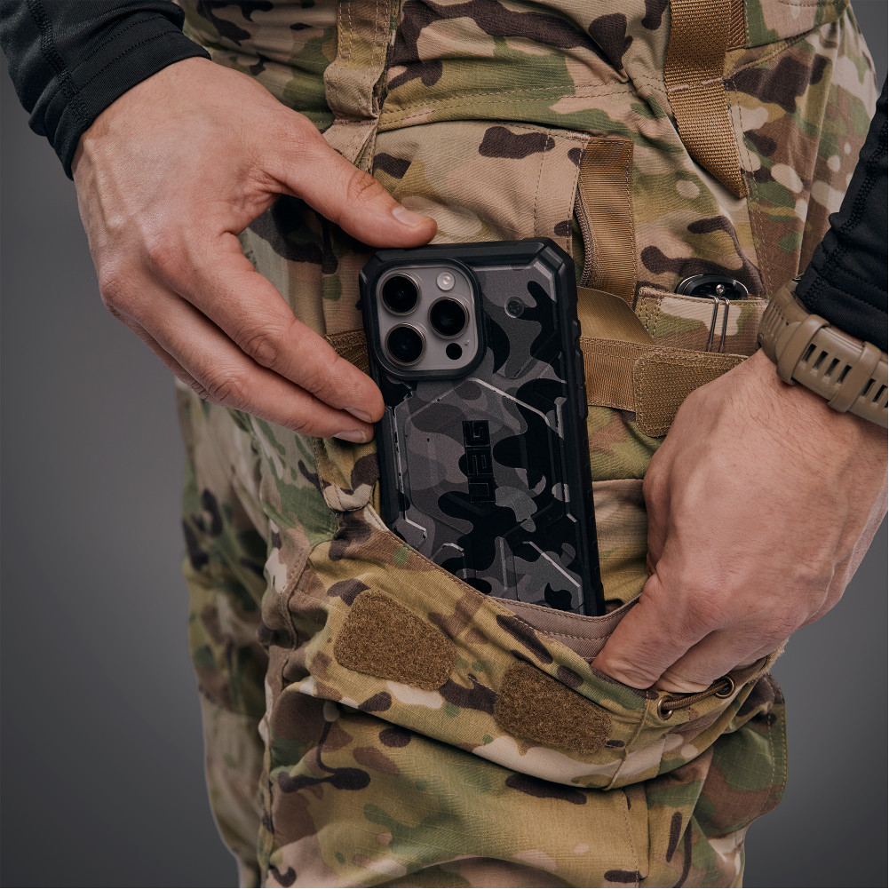 Бойові штани Wroom Combator GEN II під прихованні наколіники. Колір Multicam RIPSTOP USA