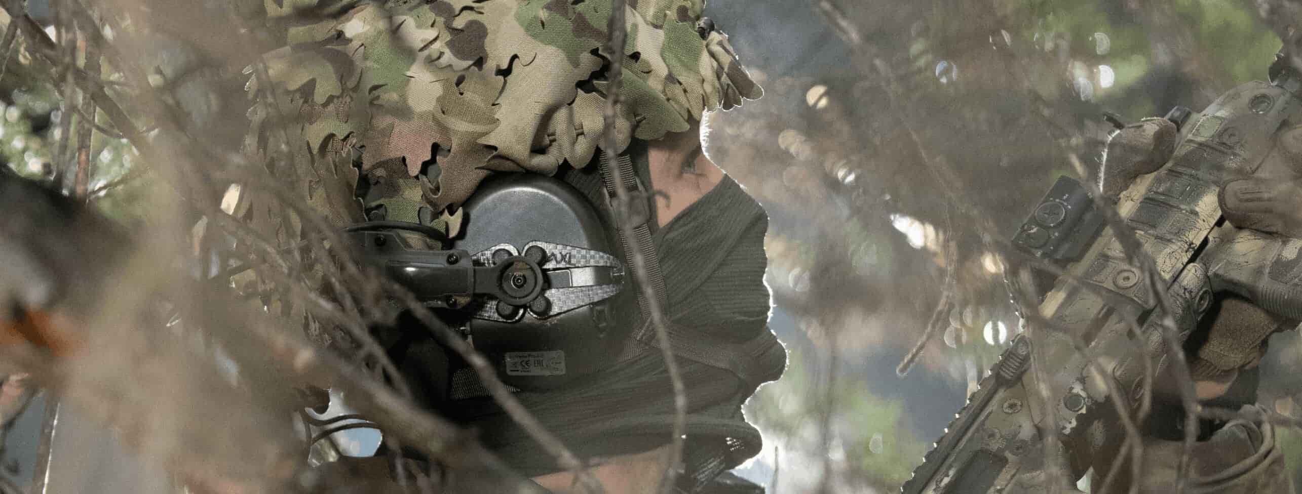 військовий шолом